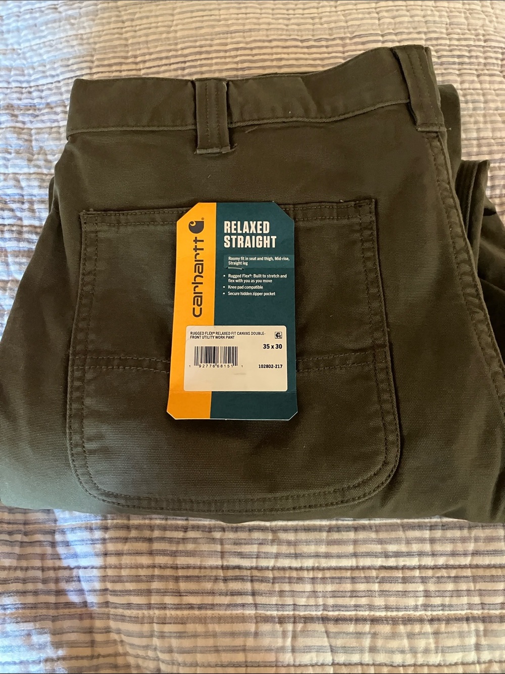 Carhartt Men's Relaxed Straight Work Pants in Olive